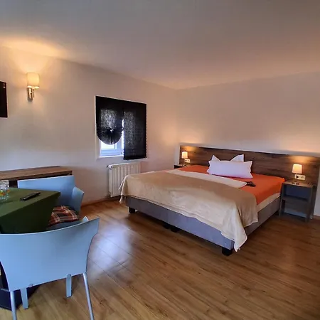 Hotel Haus Oberland-3