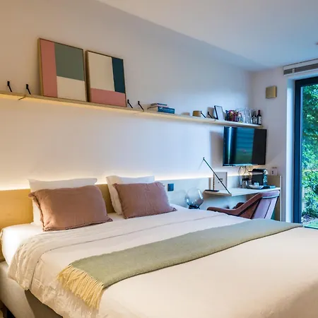 Poutrelle Guestrooms-2