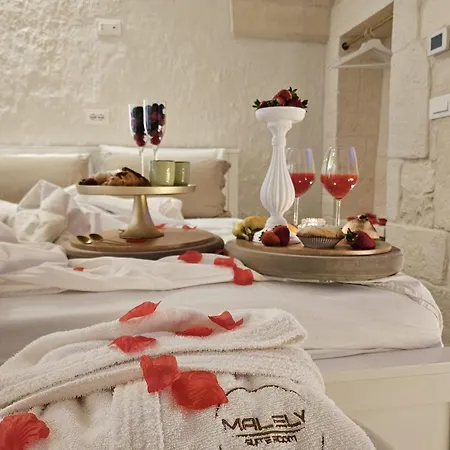 Malely Suite con Jacuzzi Privata - Martina Franca-2