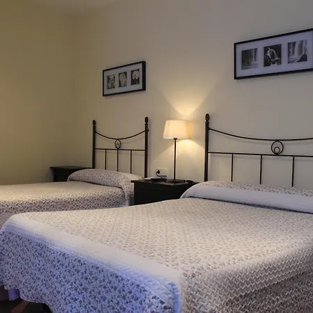Hostal El Pilar-2