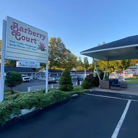 Barberry Court Motel &Cabins-2