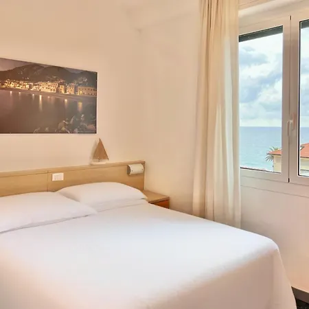 Hotel Liliana-2