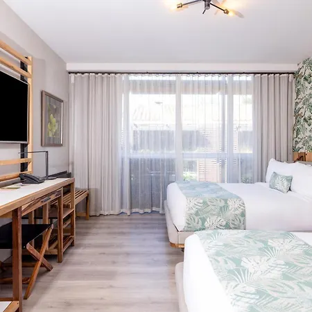 Lennox Miami Beach-2