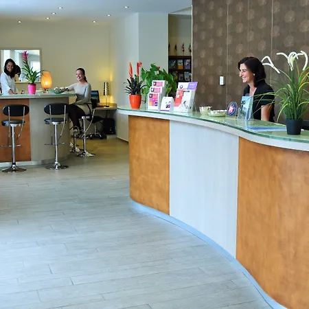 The Originals City, Hôtel Frisia, Beaulieu-sur-Mer (Inter-Hotel)-2