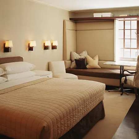 City Club Hotel-3