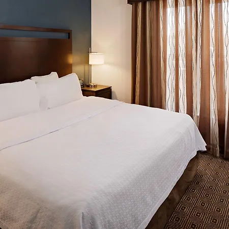 Homewood Suites By Hilton Manchester/Airport-3