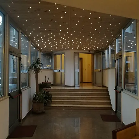 Hotel Aurora-3