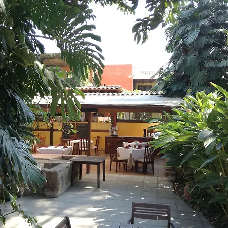 Hotel Las Farolas-3