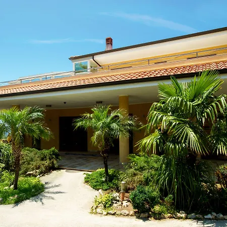 Tonicello Hotel Resort & Spa-2