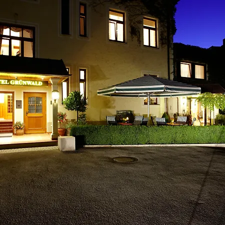 Hotel Gruenwald-3