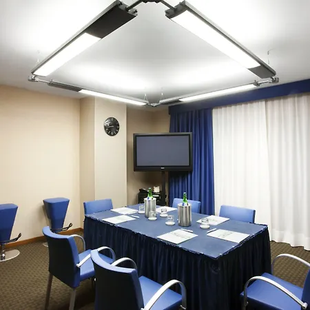 Holiday Inn Salerno-Cava De' Tirreni By Ihg-3