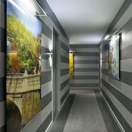 Royalton Park Avenue-3