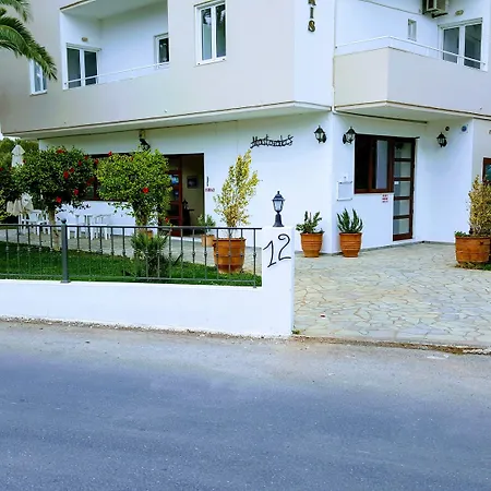 Mastorakis Hotel And Studios-3