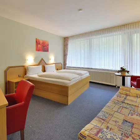Land-Gut-Hotel Zur Post-3