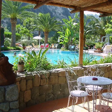 Semiramis Hotel De Charme & Pools-3