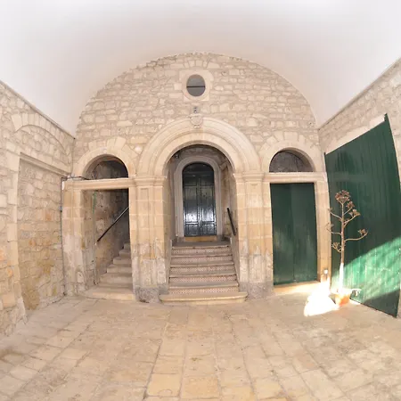 Palazzo Il Cavaliere B&B De Charme-3