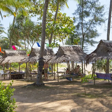 Lanta Coral Beach Resort-2