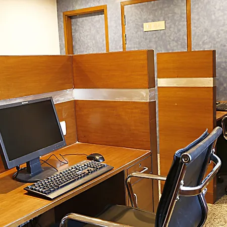 Nirwana Hometel Jaipur- A Sarovar Hotel-2