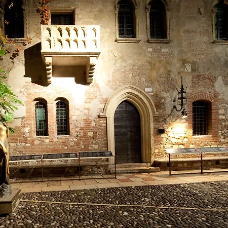 La Corte Di Giulietta-2