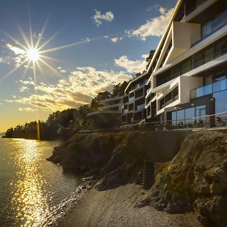 Boutique & Design Hotel Navis - Small Luxury Hotels Of The World-3