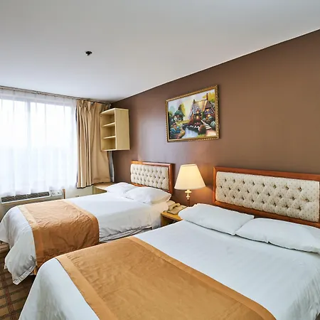 Flushing Hotel-2