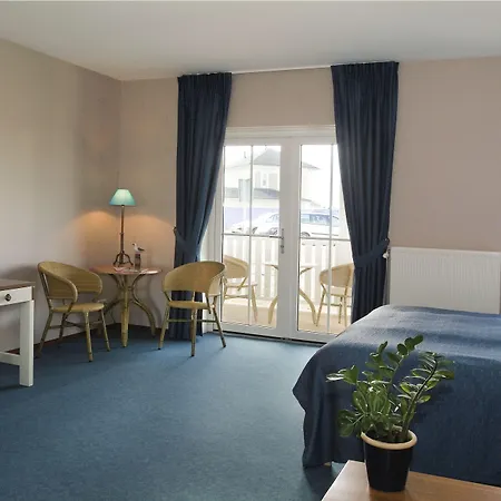 Roompot Cape Helius Beach Hotel-2