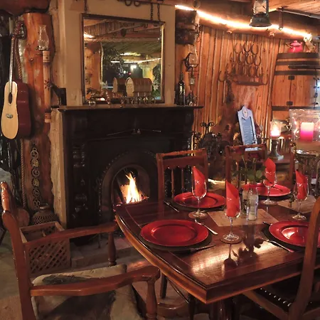 Tniqua Stable Inn-3