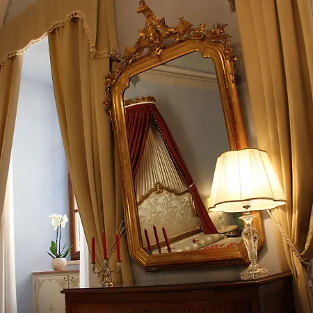 Residenza D'Epoca Palazzo Borghesi-2