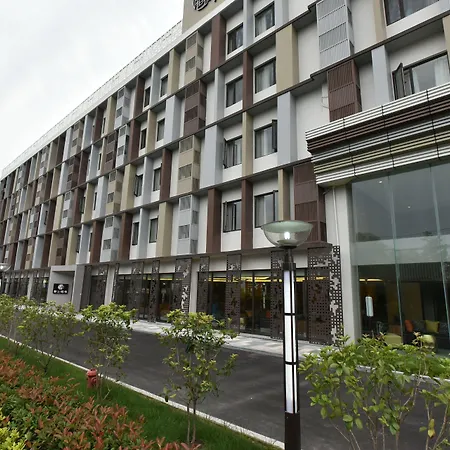 Shanghai-Deco Hotel-Free Shuttle Bus To Pudong Airport And Disneyland-3