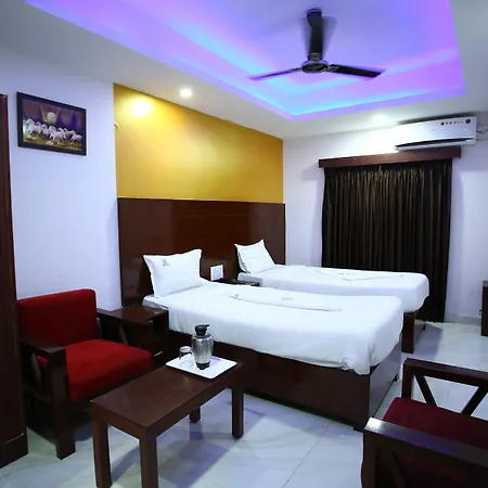 Hotel Rr International-3