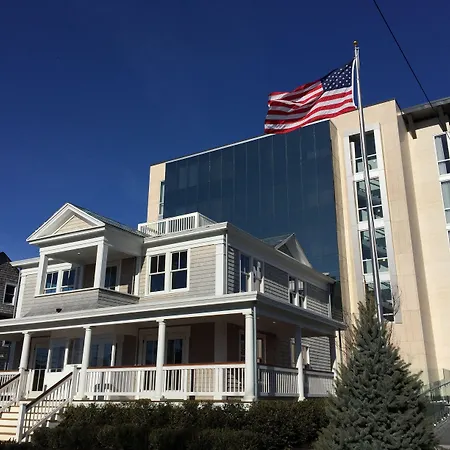 The Preston House And Hotel-3