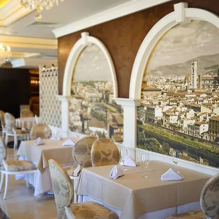 Villa Florence Boutique Apart Hotel-3