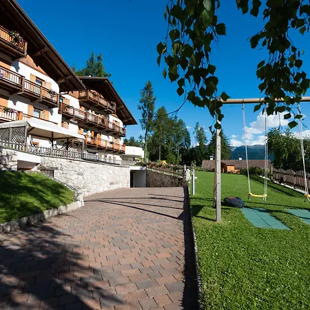 Foresto Holiday Apartments - Piscina, Spa E Relax-2