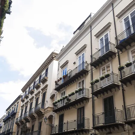 Palazzo Natoli Boutique Hotel-3