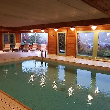 Le Manoir Au Lac-2
