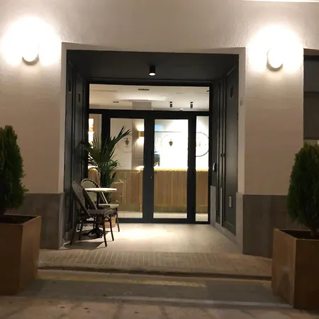 Hotel Torrent-3