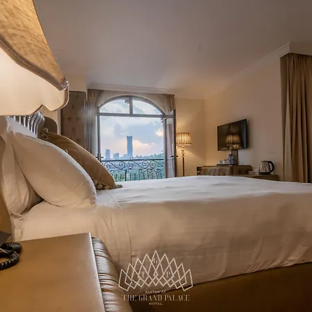 The Grand Palace Hotel-2