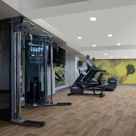 Hampton By Hilton Istanbul Sirkeci-3