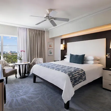 The Palms Hotel & Spa-2