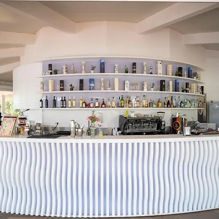 Hotel Baia Di Conte Club & Resort-3