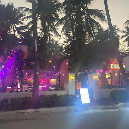 Hostal Las Rosas de Punta Cana-2