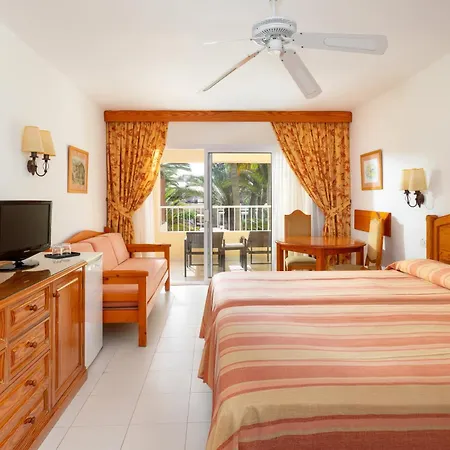 Hotel Riu Oliva Beach Resort-3