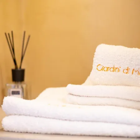 Bed&Breakfast Giardini Di Marzo-2