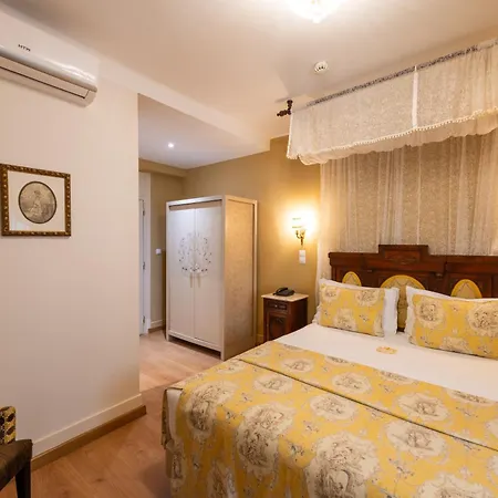 Casa De Sao Mamede Hotel-2