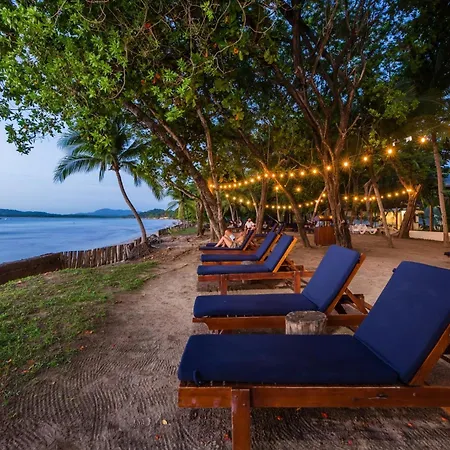 The Coast Beachfront Hotel-3