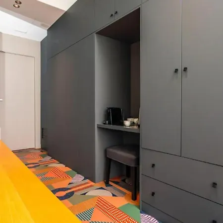 Zoe Luxury Suites-2