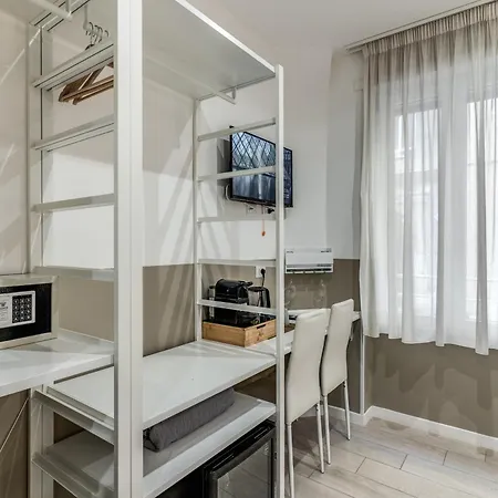A Touch Of Rome Guesthouse-2
