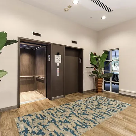 Hampton Inn Miami-Coconut Grove/Coral Gables-3