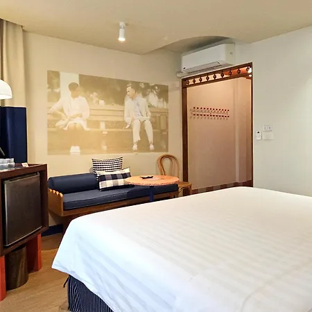 Blu Dock Restel Bangkok-2