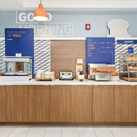 Holiday Inn Express Hotel & Suites Lincoln-Roseville Area By Ihg-3